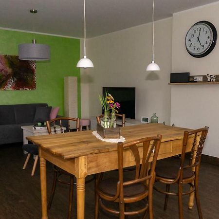 Ferienhaus Alte Schule Volkesfeld ภายนอก รูปภาพ