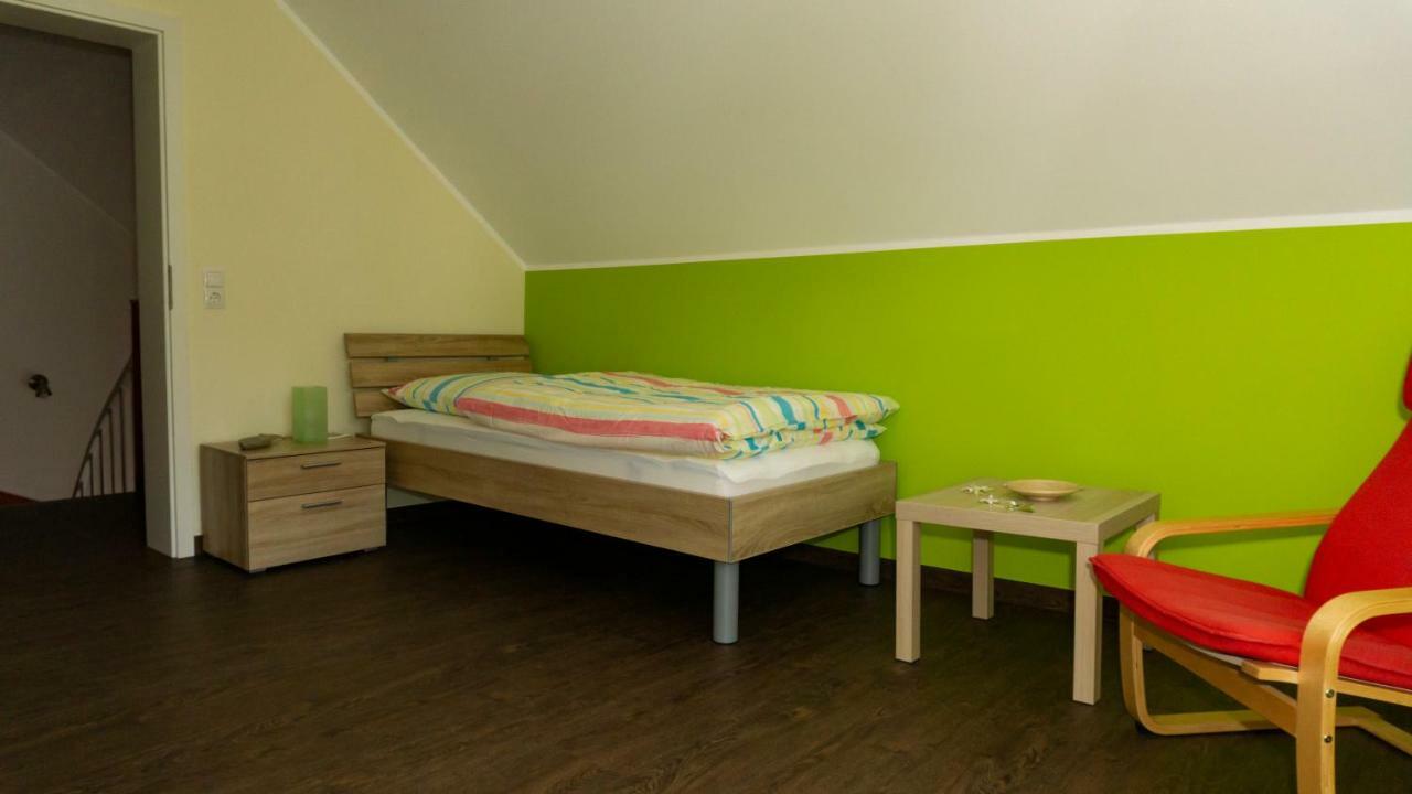 Ferienhaus Alte Schule Volkesfeld ภายนอก รูปภาพ